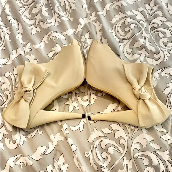 Beige beauty - Picture 4 of 6